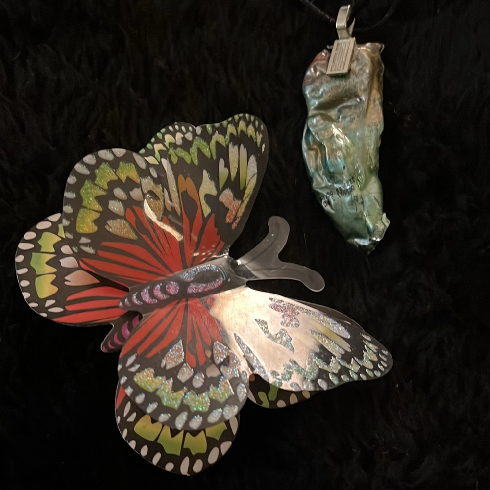 Handmade Reversible Necklace - Picture 6 of 16